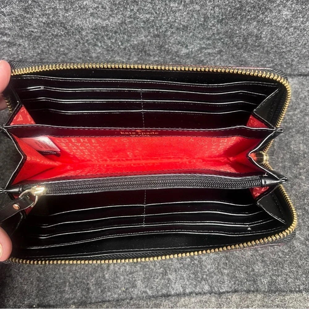 NWT Kate Spade Neda Black Pebbled Ace of Spades Zip Around Wallet